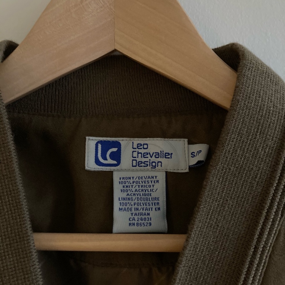 Light Jacket - Picture 3 of 8